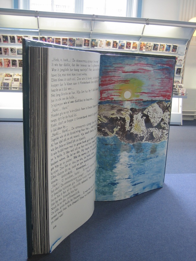  'Stenen boek' in openbare bibliotheek Leeuwarden