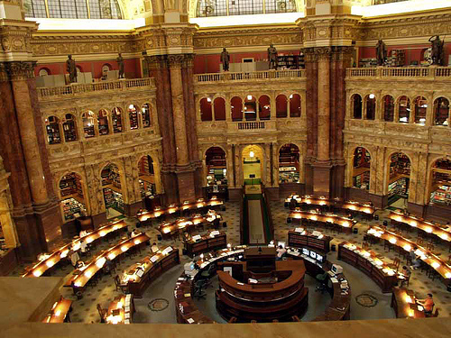 Grote leeszaal in Library of Congress, Washington