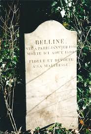 Grafsteen hond Belline (1884-1890) op de Hartekamp in Heemstede
