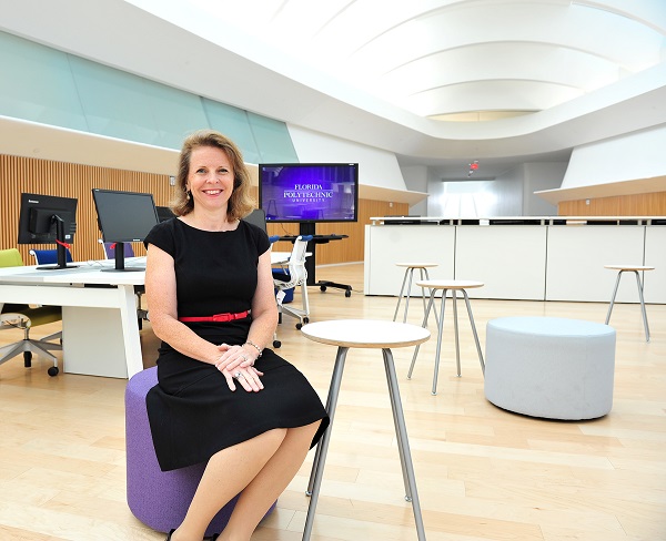 Mrs.Kathryn Miller, director library of the Florida Polytechnic University, including a library on the second floor, 11.000 square metres, without physical books.