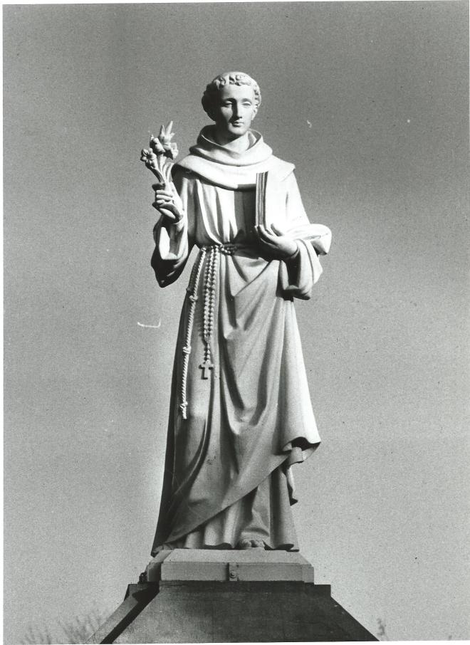Heiligenbeeld uit Tilburg (vermoedelijk St.Antonius of St.Franciscus)